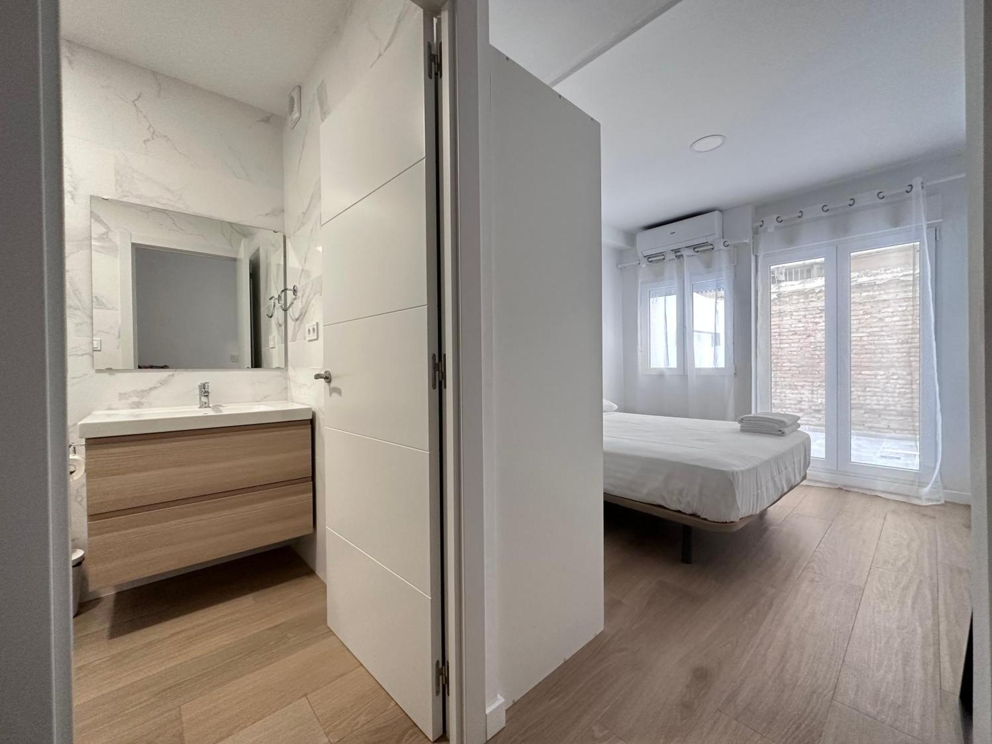 Artes Y Oficios Apartaments Ab Walencja Zewnętrze zdjęcie
