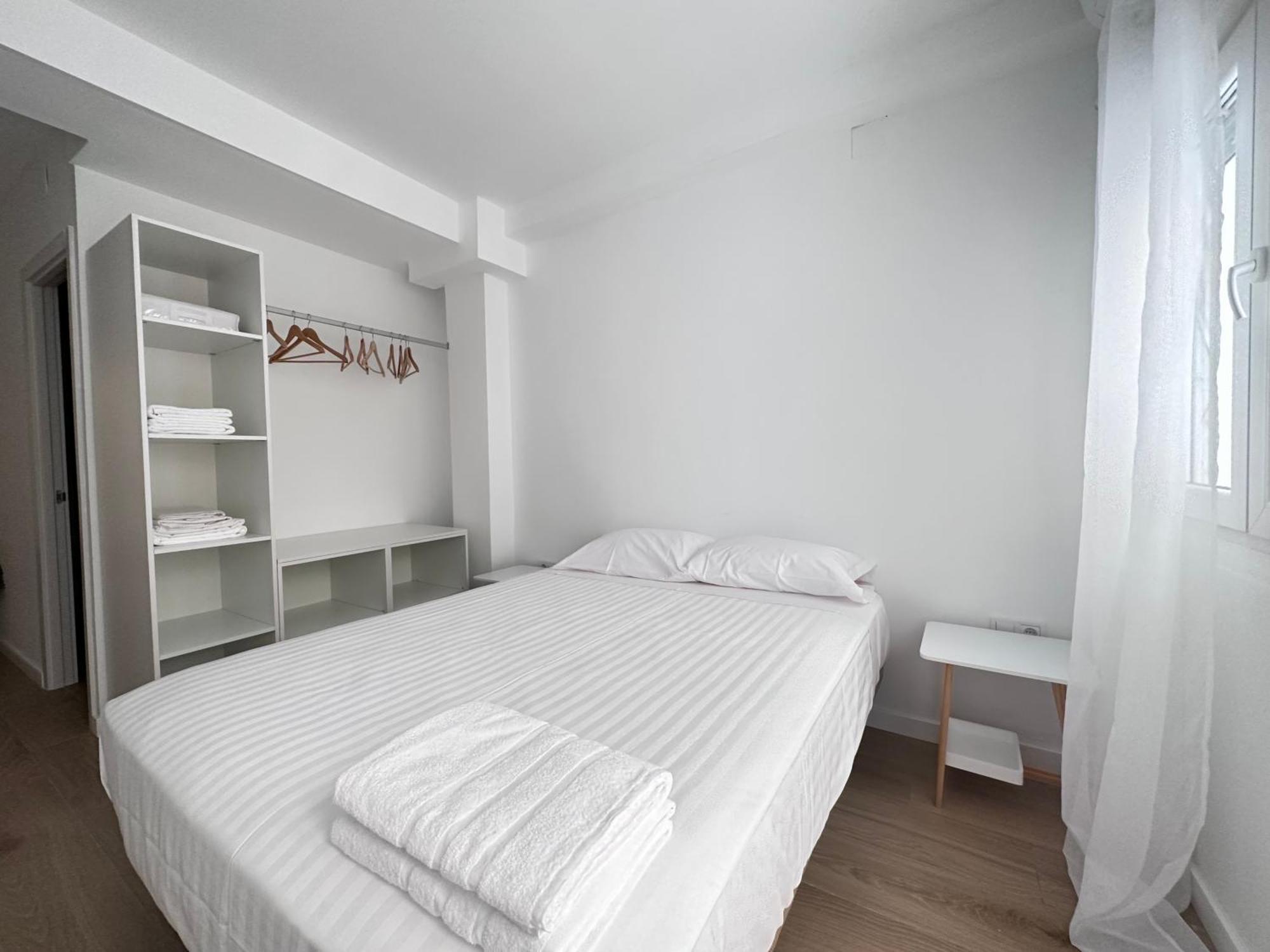 Artes Y Oficios Apartaments Ab Walencja Zewnętrze zdjęcie