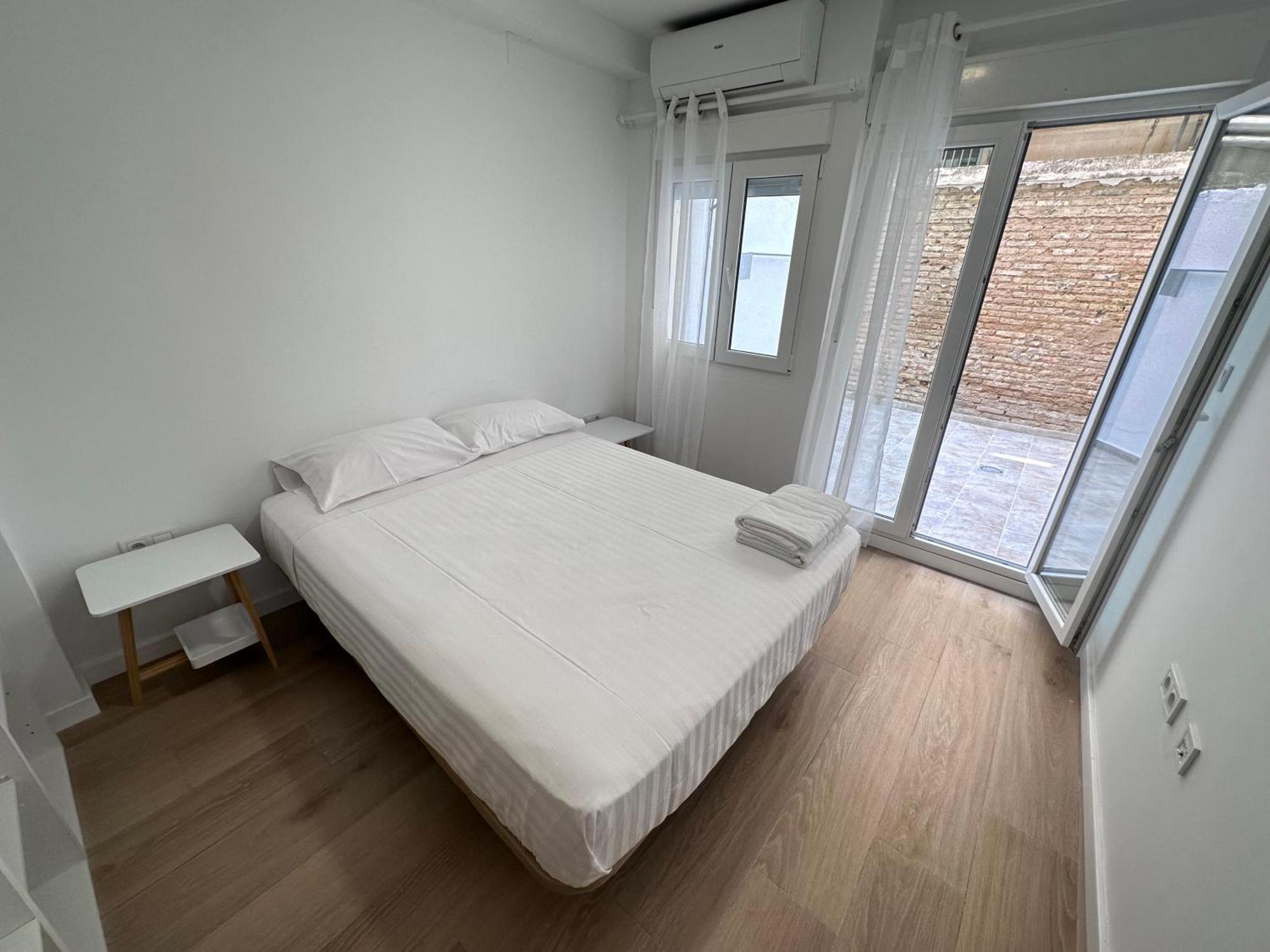 Artes Y Oficios Apartaments Ab Walencja Zewnętrze zdjęcie